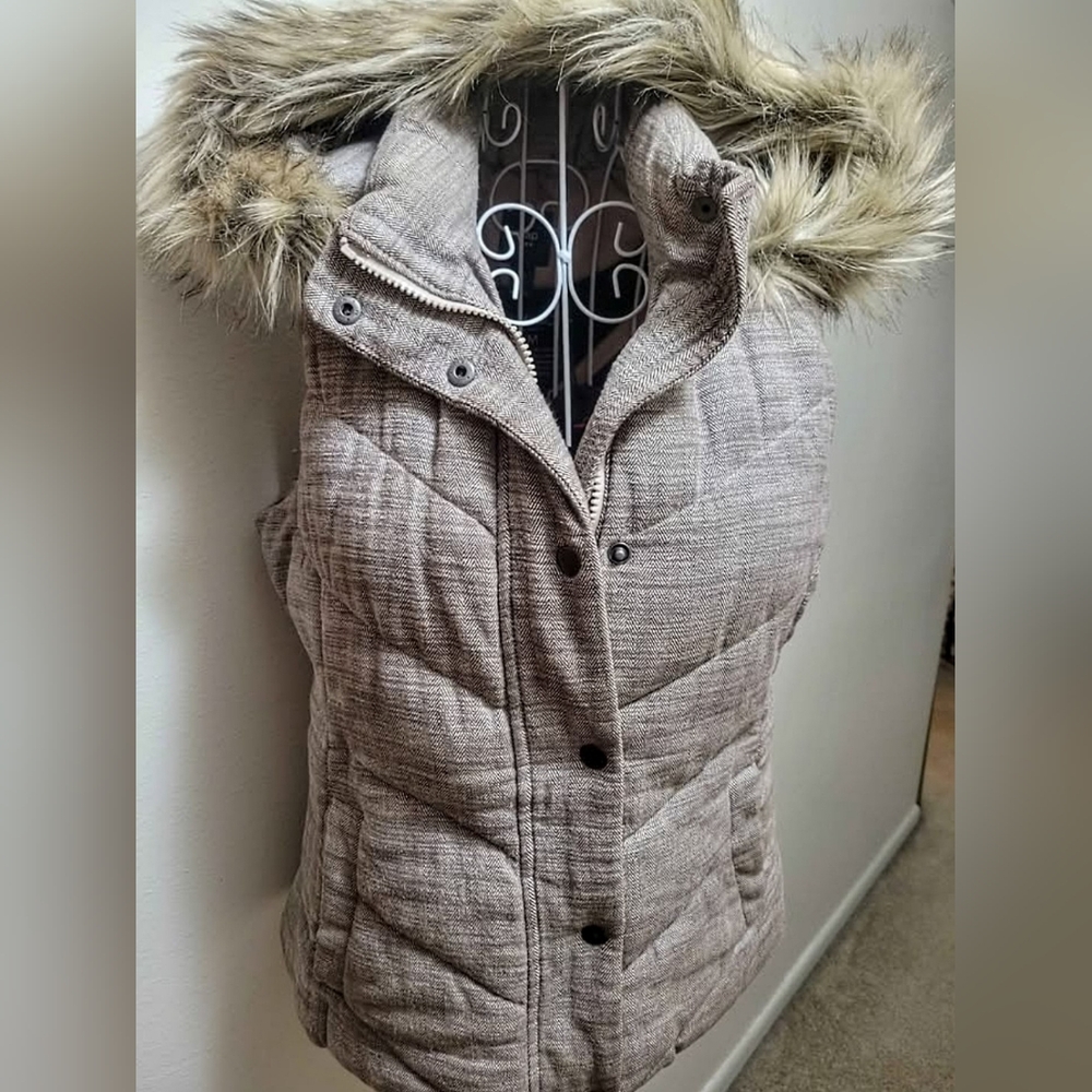 Womans Jacket - Picture 10 of 11
